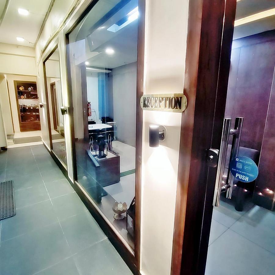 Hotel Luxuria Ludhiana Exterior photo